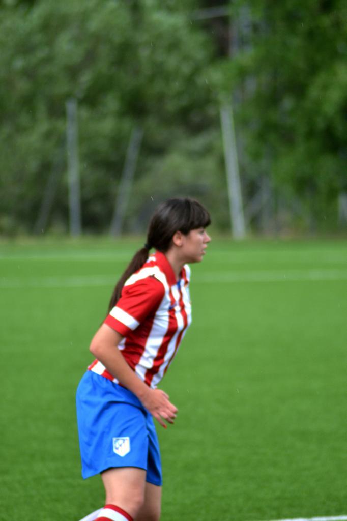 Con el 20 Lorena <a href="/LorenaReina_14/">Lorena Reina.</a> un autentico muro,gran seguridad,gran temporada.ENHORABUENA CAMPEONA DE LIGA Y COPA