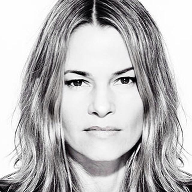 Happy Birthday to Leisha Hailey ! Wonderful singer and actress (Photo by Eva Dulac Ackley)  