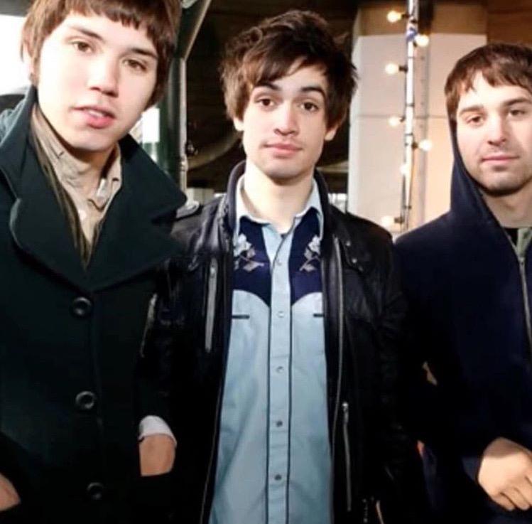 DominicJHoward's tweet image. You're fucking cute. @currentryross @politeryanross