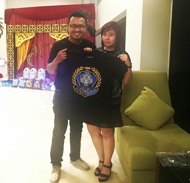 Wiih 👏 RT <a href="/lolcebalce/">LoLcebaLce</a>: Thanks <a href="/adiprabowo29/">Adi Prabowo Roestad</a> n <a href="/ICI_Bandung/">ICI Regional BANDUNG</a> for the gift 😊