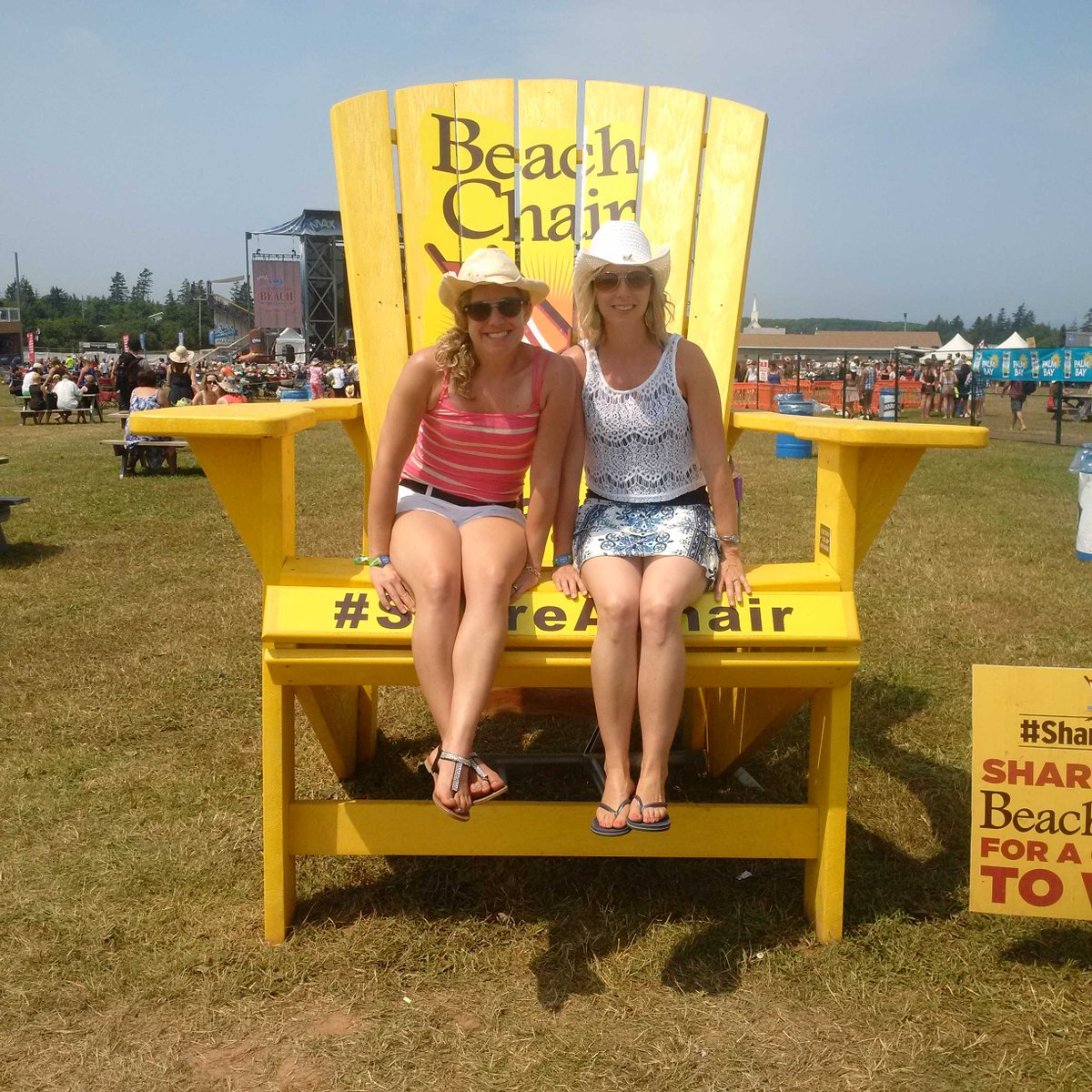 drdfield's tweet photo. #shareachair http://t.co/gadvQg5q4x