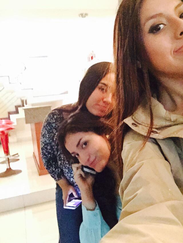 AngelicaGarro77's tweet photo. #amistad #EsteFinde #bff #FiestaPrimavera #PINKMEMORY #friendship #friends http://t.co/LRwzHEiGFs