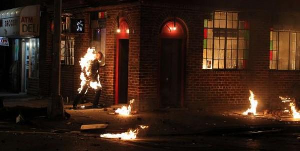 NerdGuardians's tweet photo. #Readerman Fotos inéditas de ''Jessica Jones'' da Marvel/Netflix. Uma das séries mais aguardadas por mim ever! http://t.co/lhtrN1tyIA