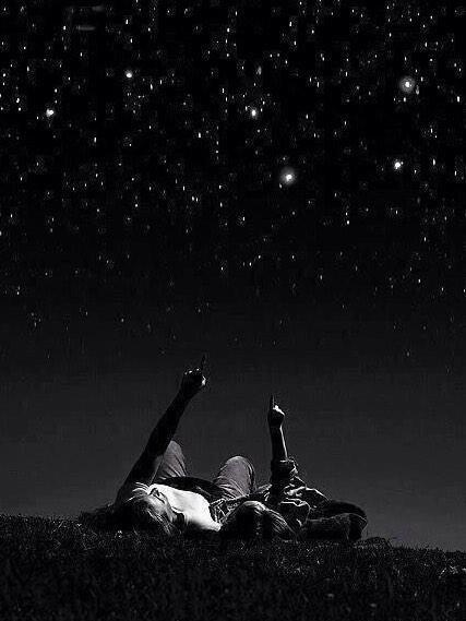 classyIife's tweet photo. Let's go on a date 🌌 http://t.co/xbrbjGEO02