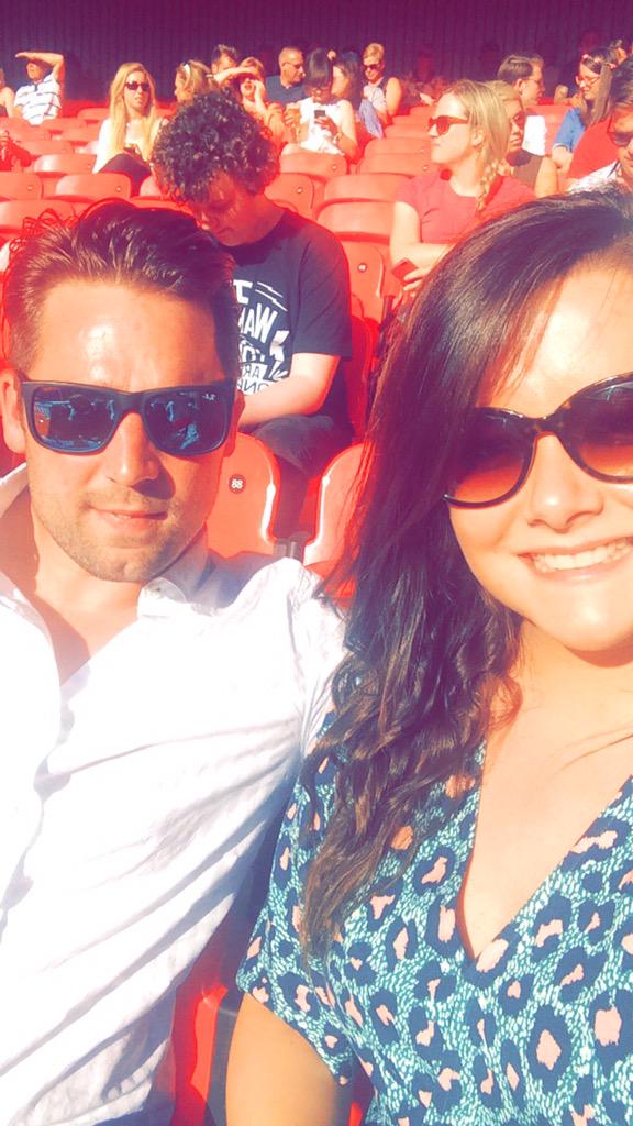 stephbeckford's tweet photo. #EdatWembley http://t.co/7Crqx1sLqX