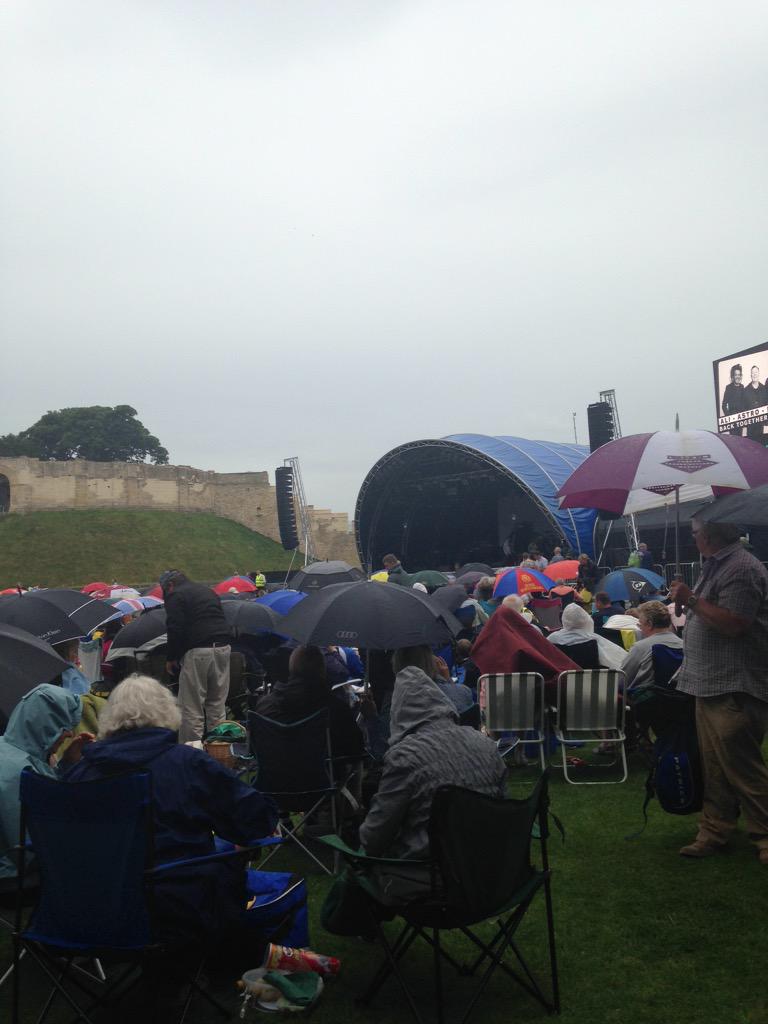 victoriaB1972's tweet photo. #LincolnCastle waiting to see Jools Holland and Marc Almond. Please rain go away!! http://t.co/FMoP8Kh5BP