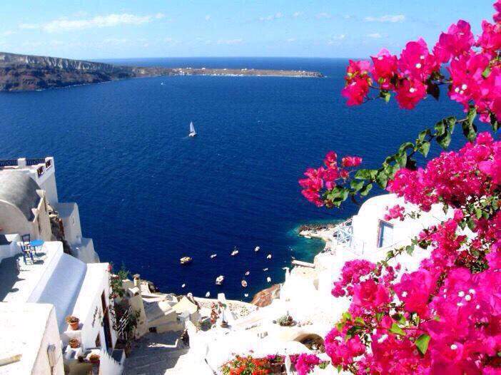 Traveling_Spots's tweet photo. i wish i was in Greece 😍 http://t.co/Eed0jVp2fw