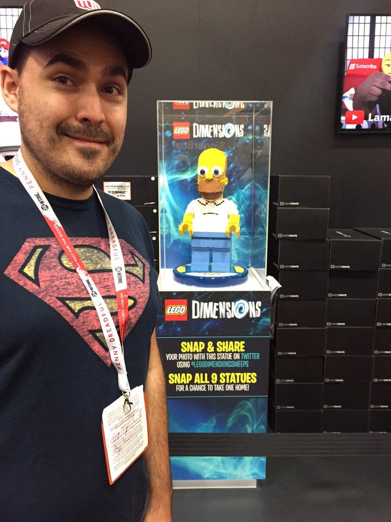 pwoutpost's tweet photo. LEGO at SDCC 6/9 #legodimensionssweeps http://t.co/uVqHGsslNu