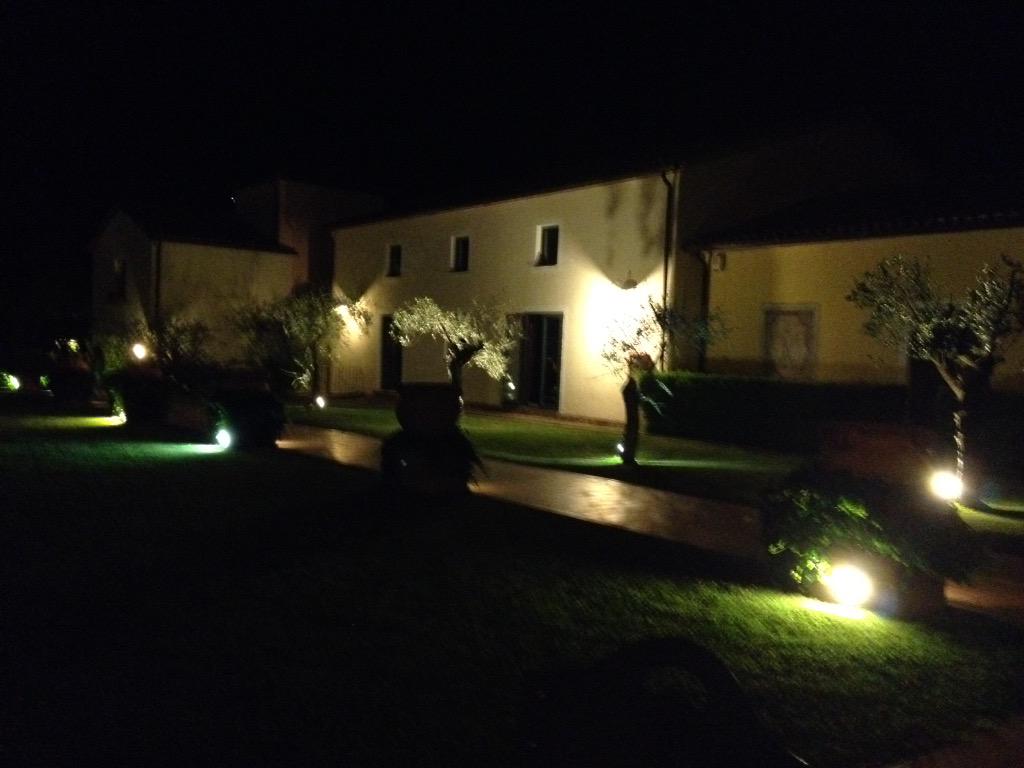 asnewbrain's tweet image. Evening meeting for the first day of coding at #weareenergy2015 con #mastercoder