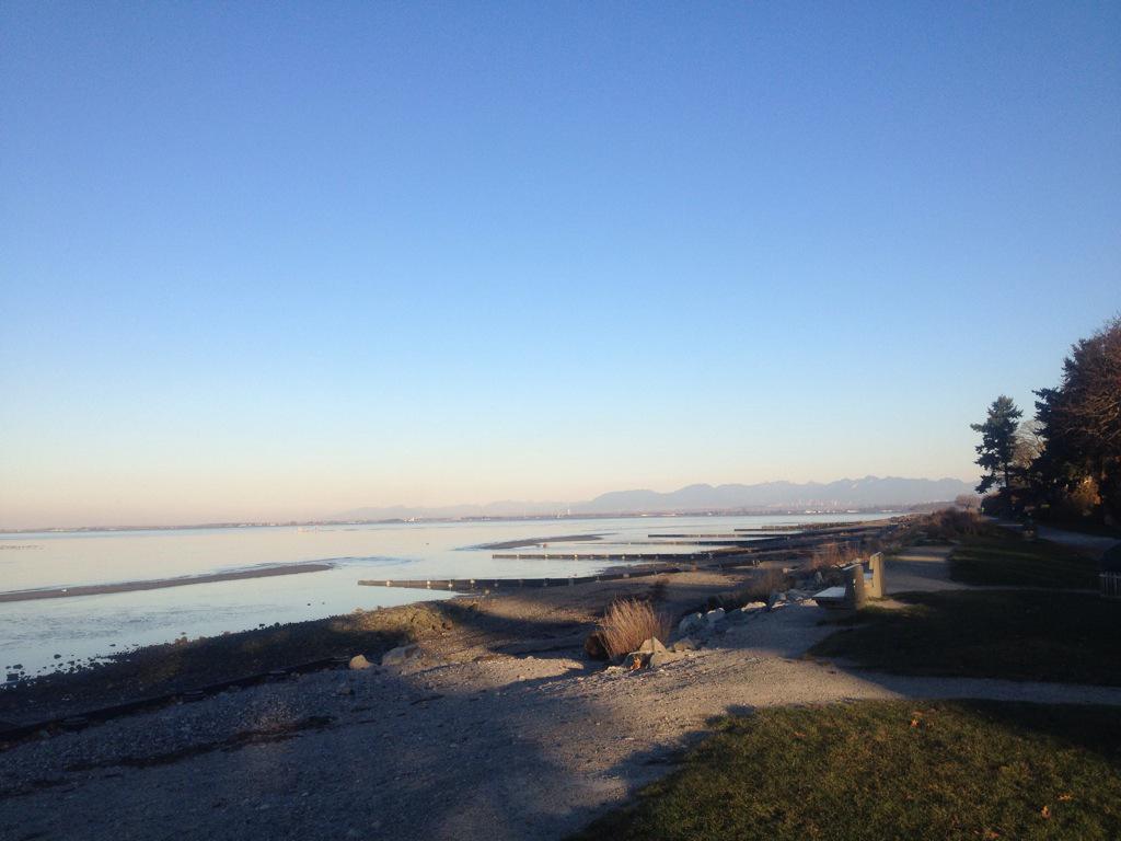 TheSpaceCB's tweet image. We love ♥️ hearing great feedback on our #BeachYoga Wednesday mornings at 7:30 #crescentbeach #surreybc