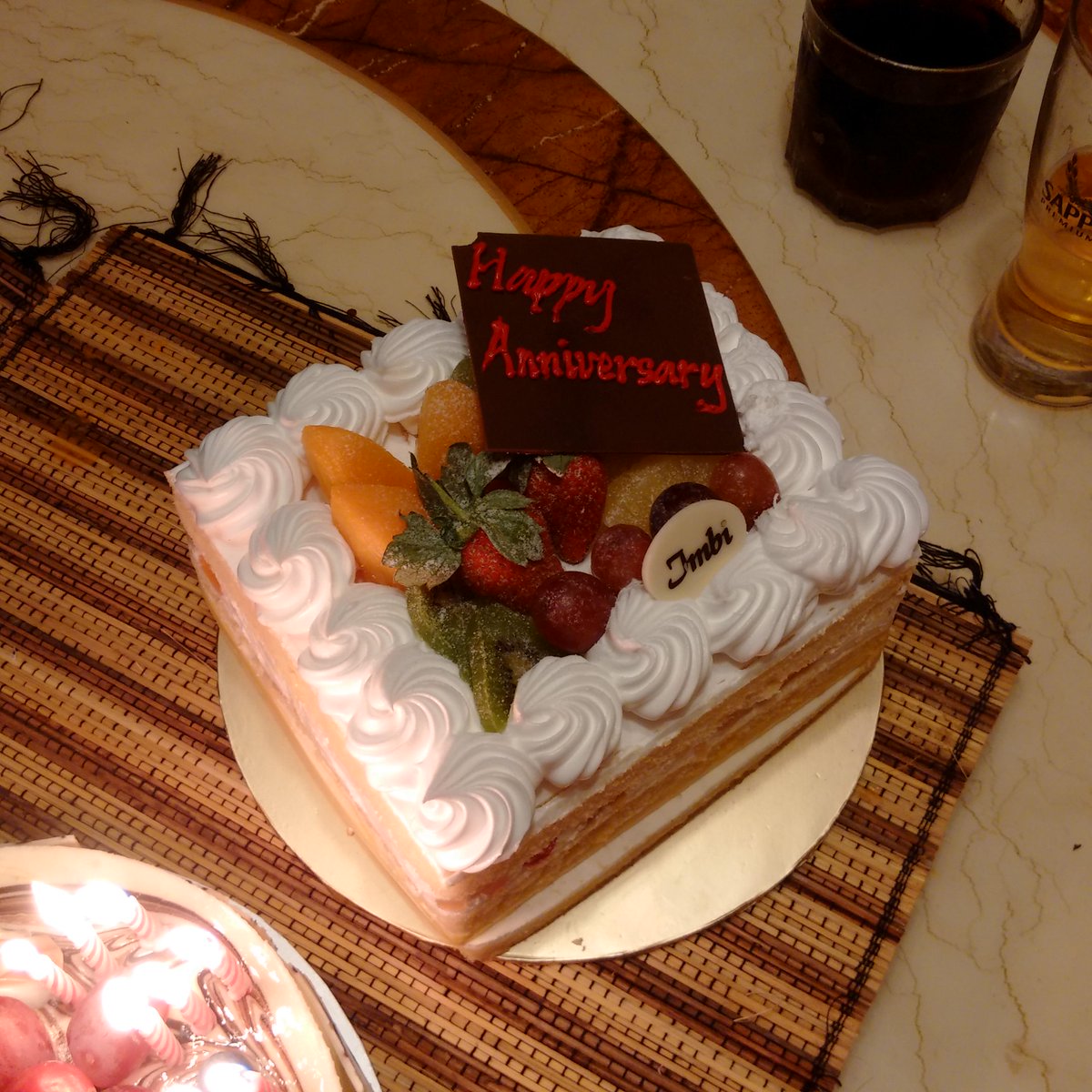 MarshFiona35's tweet photo. Uncle Jega &amp; Aunty Precy's 35th Anniversary + Aunty's birthday together! http://t.co/6MD5ooWlNB