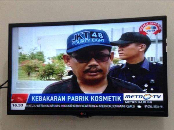 Bapaknya ngidol :v
-Far