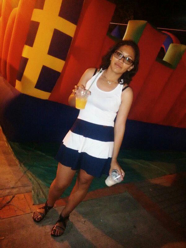 Teffa_San17's tweet photo. Tomando unas lindas vacaciones en familia!!! http://t.co/SbujTxoUcC