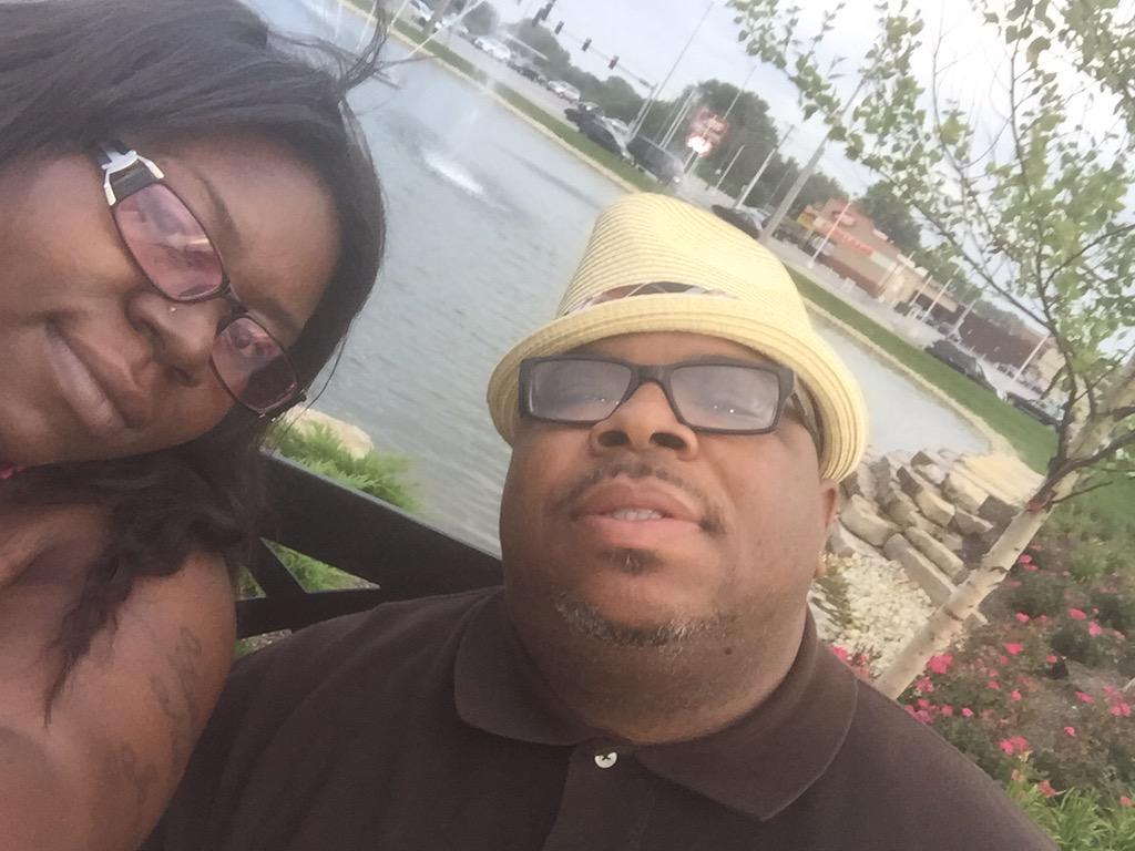 ThatBitch1983's tweet photo. Out with big cuz! http://t.co/gfPDWFB7N4