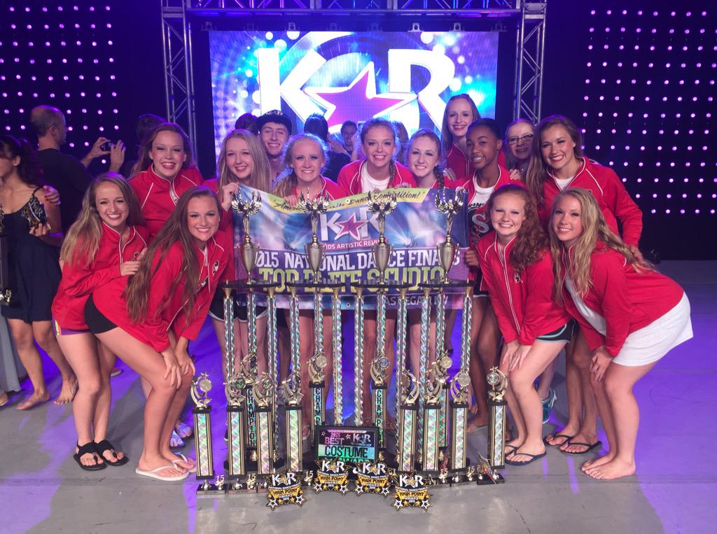 MeganBishoppp's tweet photo. couldn't have asked for a better end to the season❤️ (@lilly_frevert ) http://t.co/f9LG91xvf6