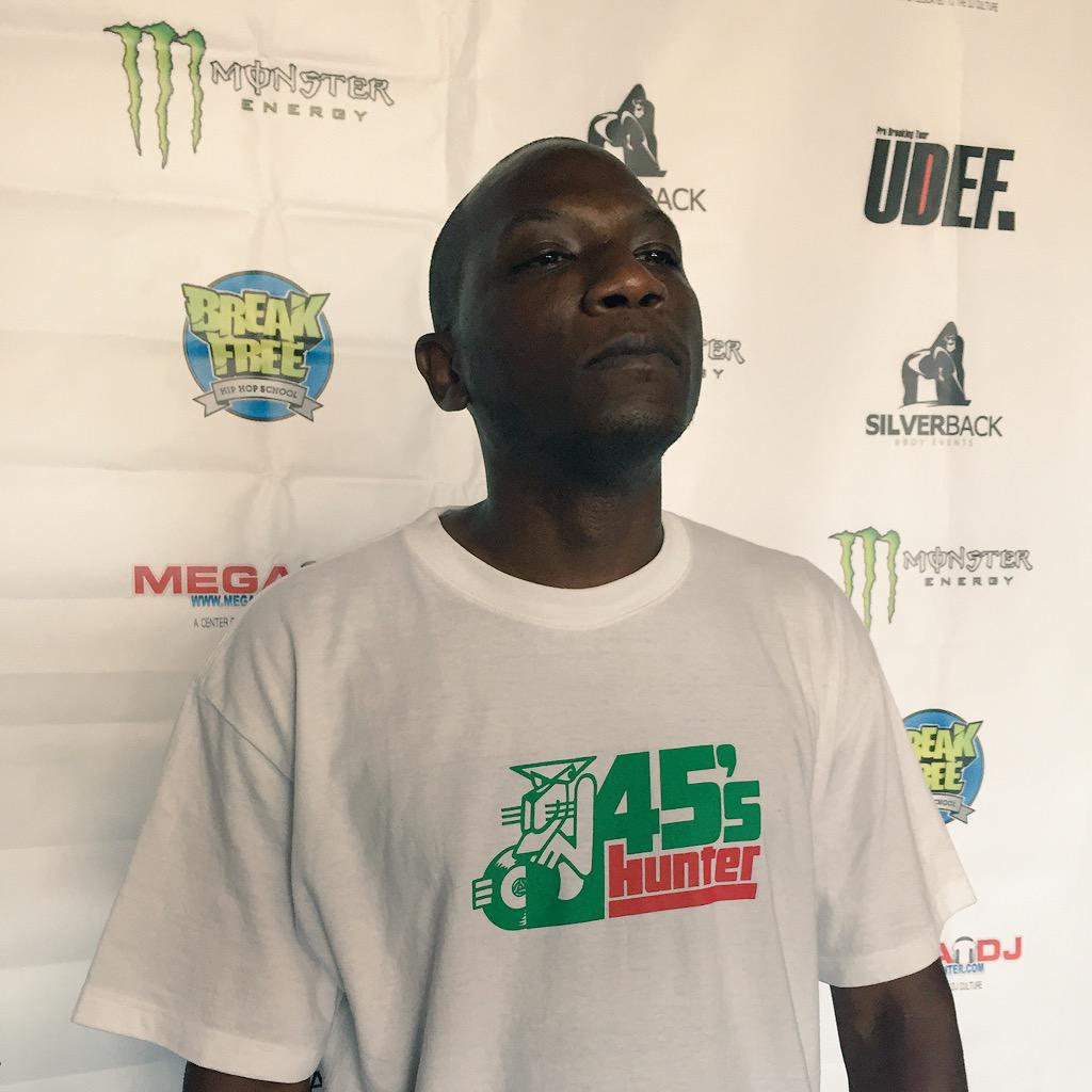 killemCollect's tweet photo. Legends in the building. #HipHop #BreakFree2015 #Havikoro http://t.co/El4rmOWvO5
