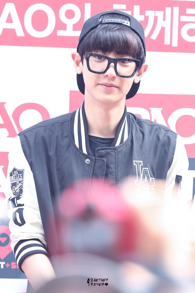 EXOfanbase_Int's tweet photo. [HQ] 150711 SPAO Fansign Event - EXO CHANYEOL

cr: 2gether4ever http://t.co/OjWrT8Az70