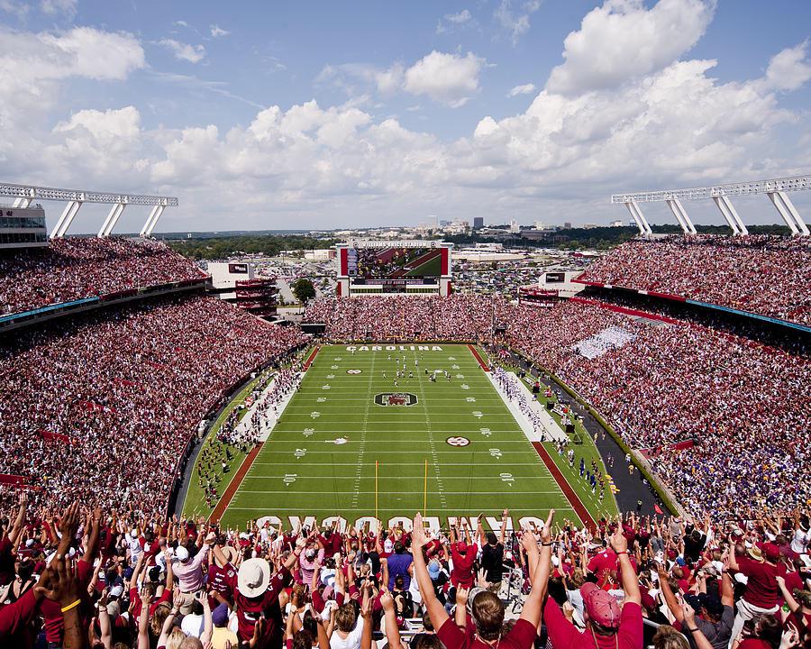 BracketBattles1's tweet image. Greatest College Football Stadium
• ROUND OF 32 •

RT ~ Rose Bowl
Fav ~ Williams-Brice Stadium