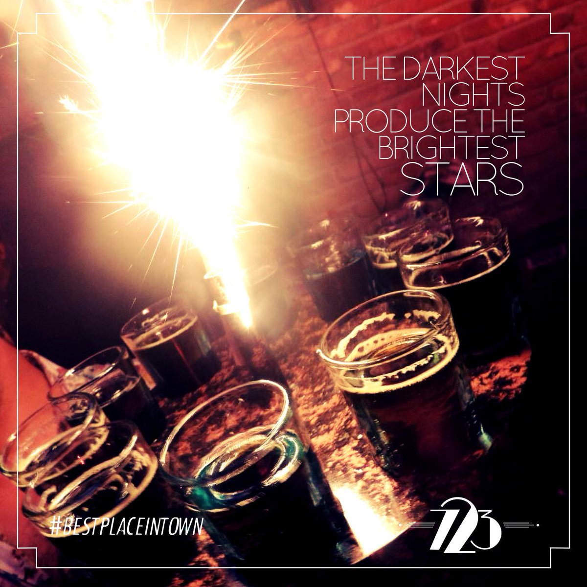 classicotolus's tweet photo. Noche de Amigos, Perlas y Shots en #SieteVeintitrés
#HoyConTodo #BestClubInTown
RSVP 2351955 http://t.co/VIW9KgMAXM