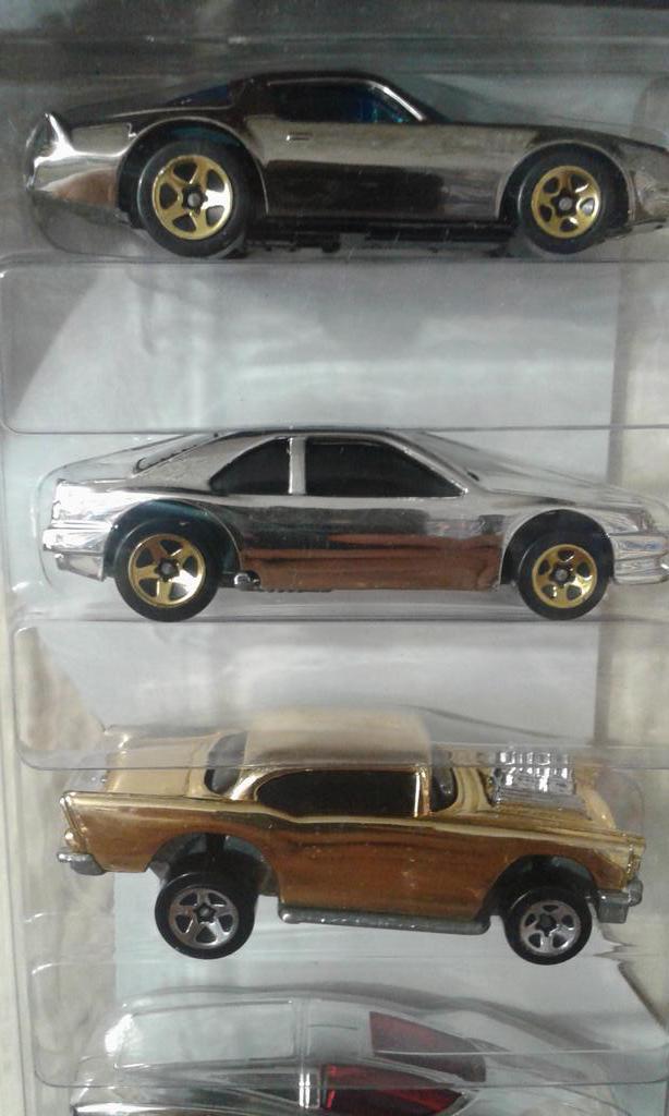 HotweelsC's tweet photo. Gold &amp; Silverd http://t.co/vN15vUZXt2