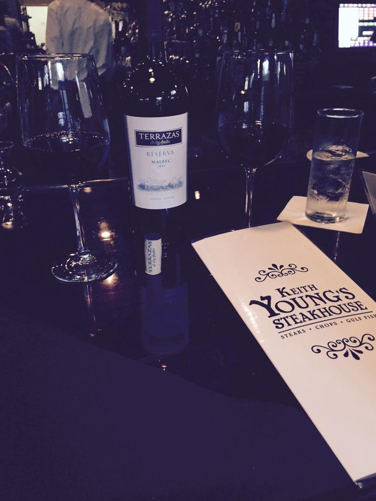 mjb5883's tweet photo. Don't mind if I do! @JT_Saints1 @cocktailswlove http://t.co/THbyb5zjeQ