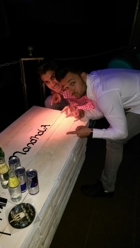 YiyimonBoxing's tweet photo. Donde mejor que en @Mandhala__Club con @Johny__Roman  @albertorubiosc y @Cristian_Dj_ http://t.co/XiAV8yzanv