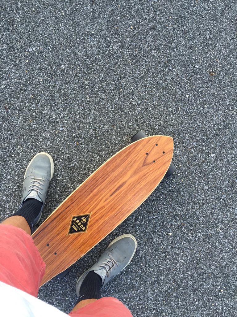 Hunter_Shm's tweet photo. New board 😍 http://t.co/HH6R1H7SyW