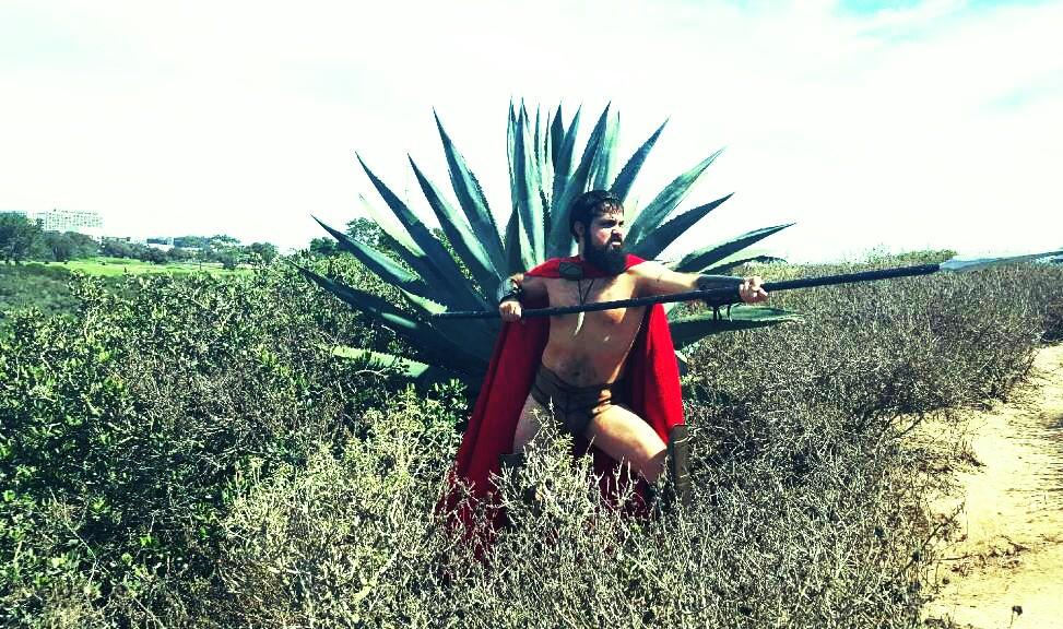 JdPepperS's tweet photo. We had an awesome shoot today. Leonidas was a excellent cosplay. A little sample here.  @Ladykral @angela_n_hunt http://t.co/eaf18zHVcx