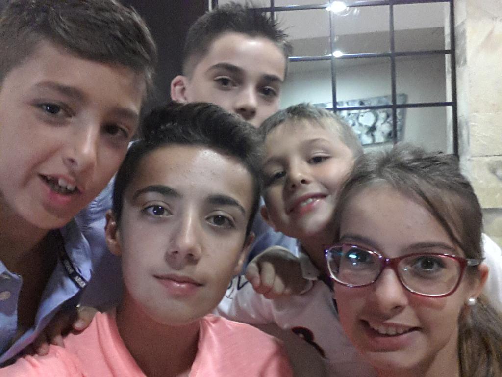 RomanFloria's tweet photo. De feria!!! http://t.co/3b0ymQyeFG