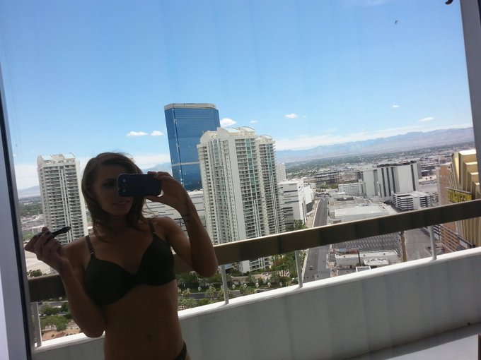 getting high up in the sky! http://t.co/CpKfHhBx5B