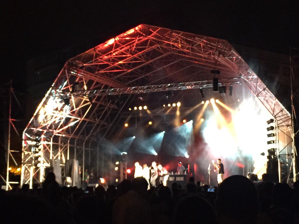 Urce_9's tweet photo. Lo han hecho! Han reventado Barakaldo! GIGANTES!!!! @Invert_oficial @rasy_simone @SmoothArkano @chutyvk @mowlihawk http://t.co/zje9tjKe3v