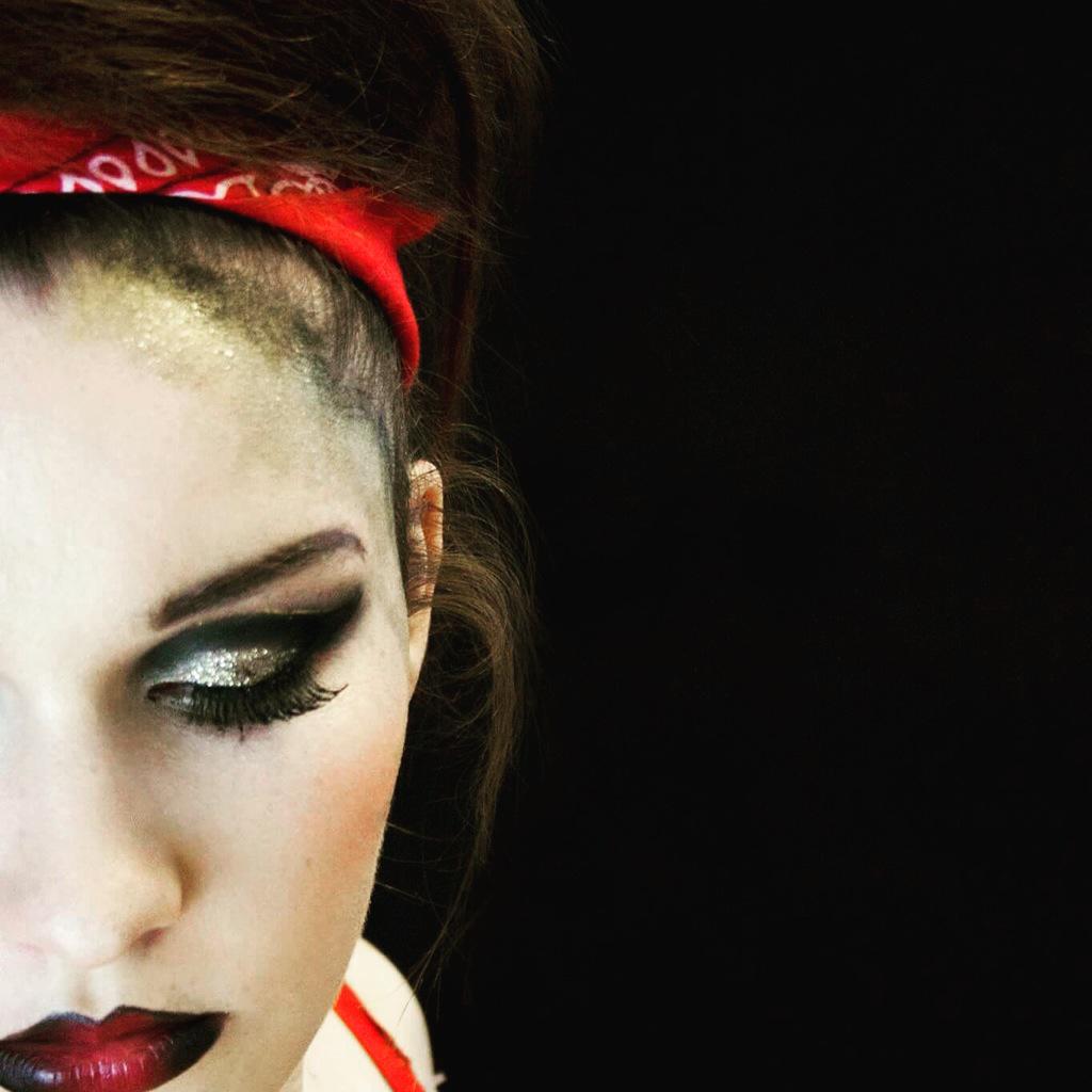 chazkebabs's tweet photo. #MakeupByMe #PrettyWomanMakeUp #pinuo #MAC #ombre #smokeyeye http://t.co/ECXvU0oFXM