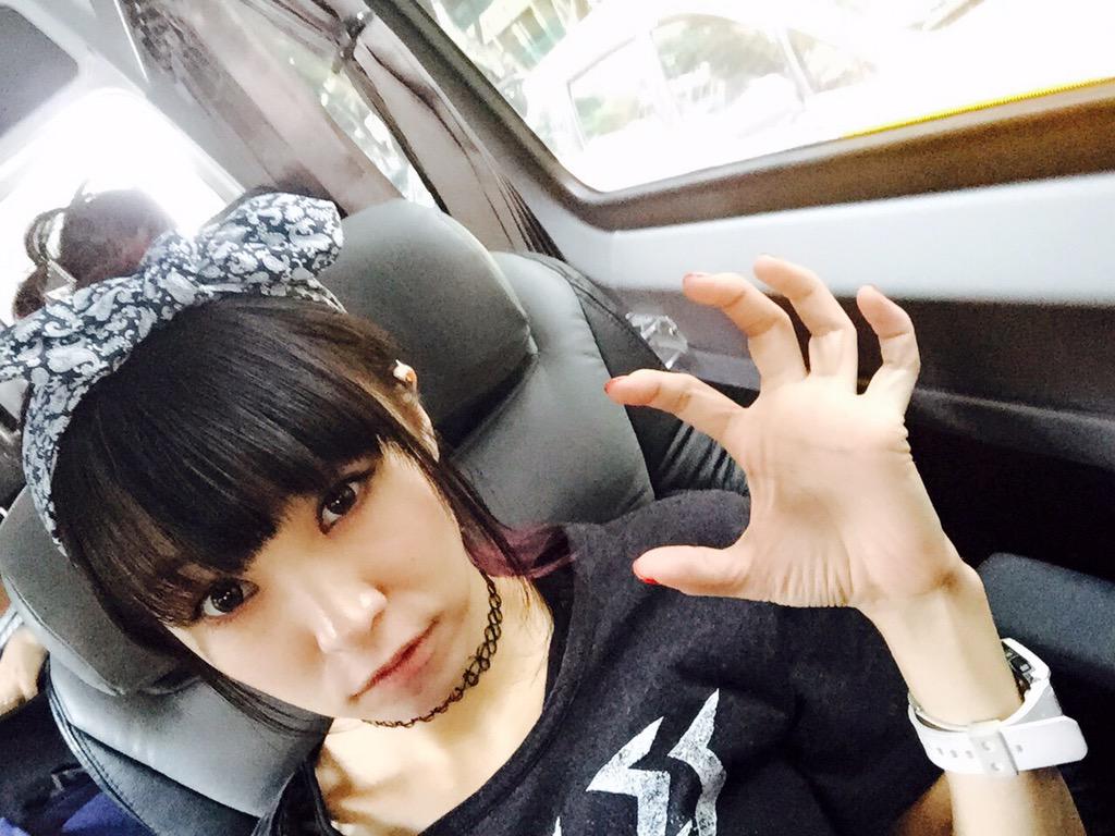 LiSA_OLiVE's tweet photo. おはよーっ！！台湾サイン会ですっ！よろしくねーーんっ！ http://t.co/zYfrwPhENW