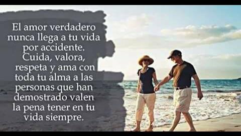 CvEsther's tweet photo. Si ya tienes esposo, novio  amigos gente a la que ames y confían en ti, no le juegues al #Supertonto,  Pq perderás. http://t.co/r5s3APioa1