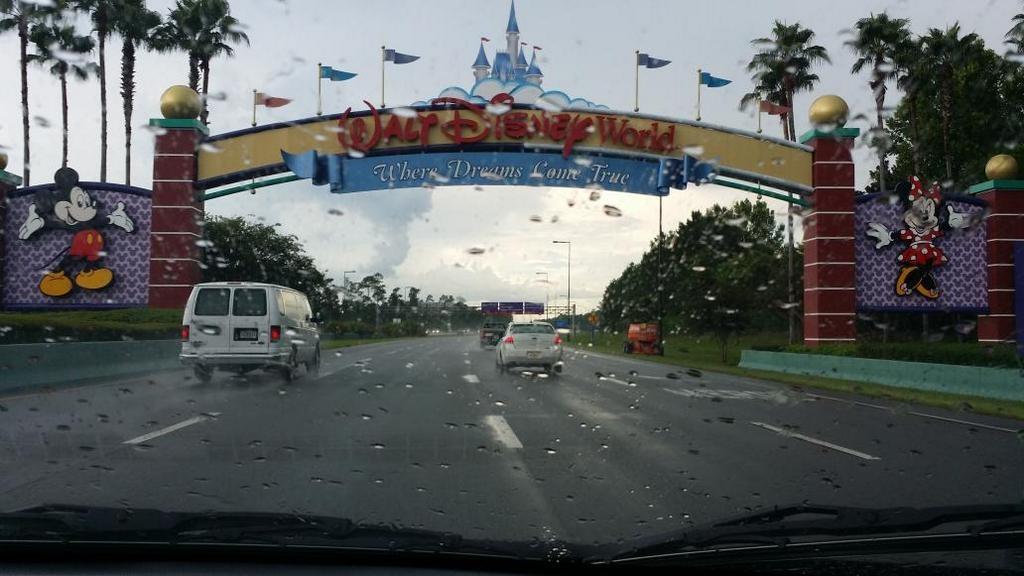 _carolipa's tweet photo. Sos insuperable Disney!!! #WDW2014 http://t.co/mq3nItM8BV