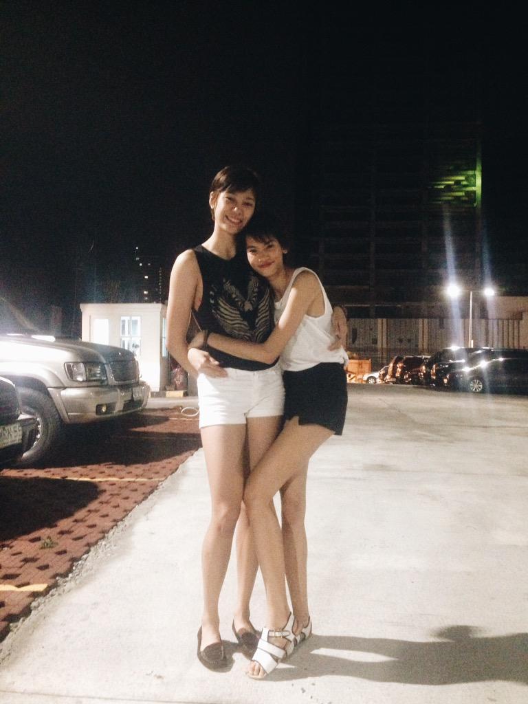 jesseydeleon's tweet photo. where i find comfort, no matter how many months they separate us! luh yew bf  @mikareyesss #bestfriendgoals (iykwim) http://t.co/KgFN98LsfW