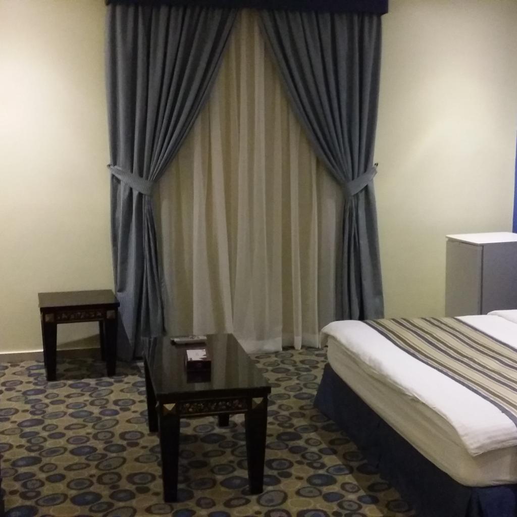 من اعمالنا جدة