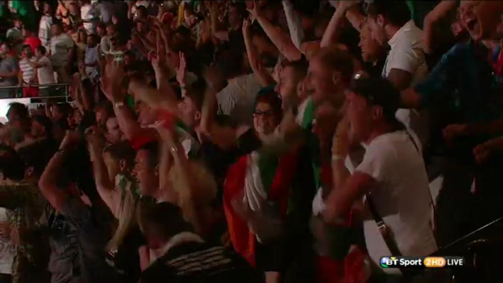 FootyAccums's tweet photo. Irish fans go mad, McGregor goes mad! Unreal that! http://t.co/RtWEXoMozB
