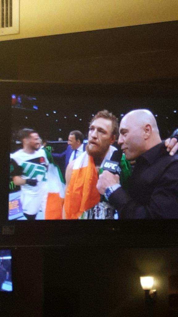 shaneoc69's tweet photo. you ma boy blue #ufc189 #notorious #ufc189 #mcgregor @TheNotoriousMMA http://t.co/22Qhkd1UYf