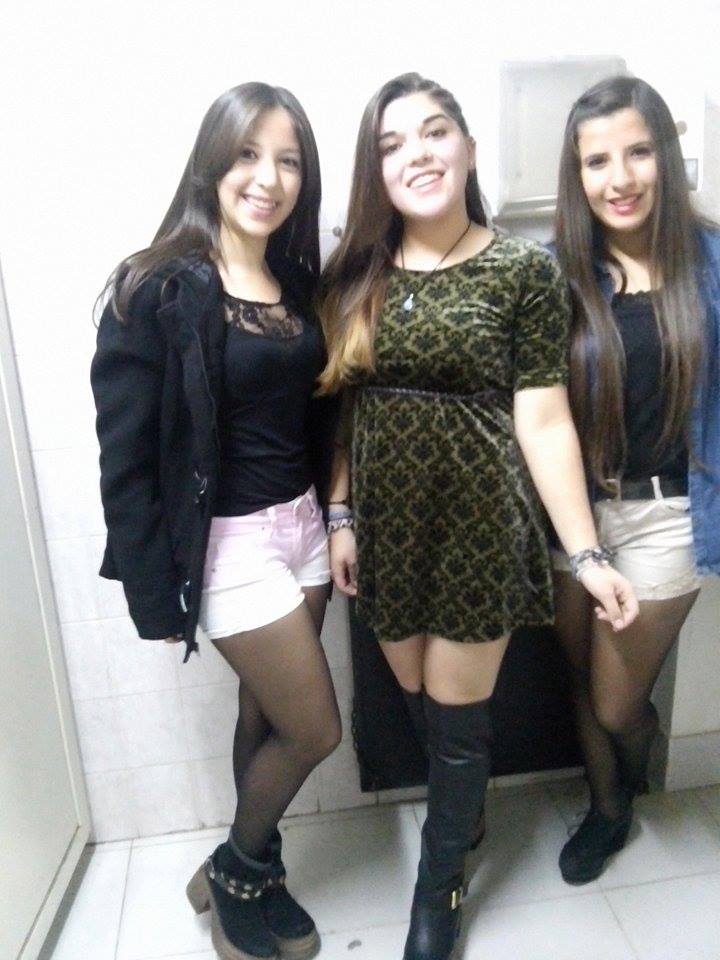 loucanto03's tweet photo. #Bombonas #6toFest Las amo http://t.co/aaBbrSjWW7