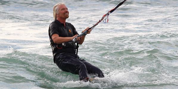BusinessInsider's tweet photo. How 15 highly successful people stay in shape http://t.co/wgQXRjxkm1 http://t.co/xfGqdnnhyM
