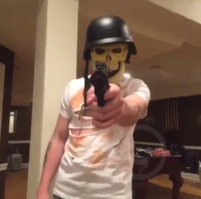 Watches <a href="/TheYoungGrady/">Buck Dearing</a> through the window like dis