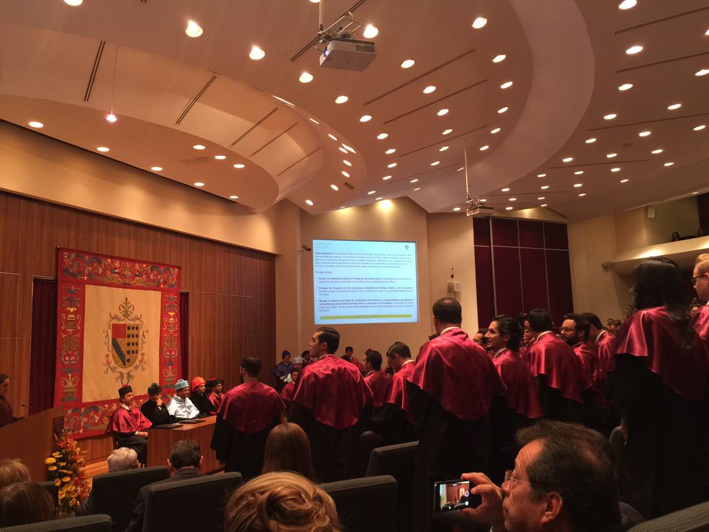 agoraidea's tweet photo. ¡Felicidades Richard! #IPADE15 @UPabierta @EmpresarialesUP http://t.co/X72KfmGlb0