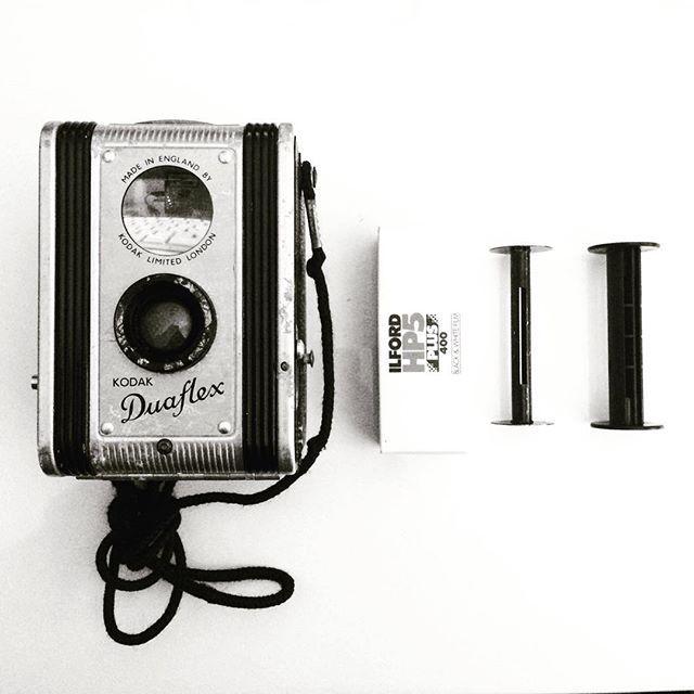 JolliffePhoto's tweet photo. Re-rolling some 120 HP5 onto 620 spools so that I can shoot my Duaflex! #620 #kodak #ilfor… http://t.co/VoGaHUSPHg http://t.co/80Hq7dK6Xe
