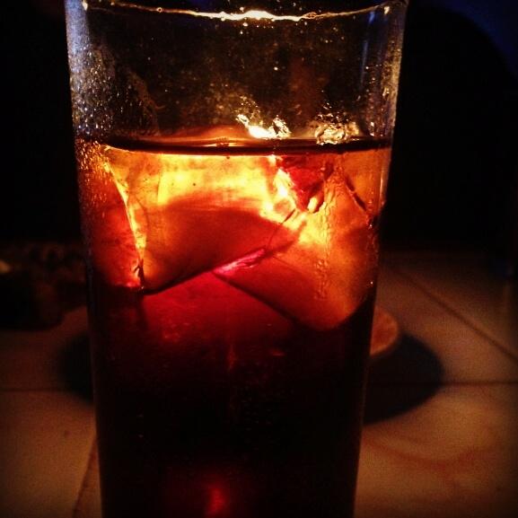 Feliperrin_'s tweet photo. Copete, copete y copete #carrete #party #sabado #pipe #chile #pipene #filete http://t.co/aZs8NBPsSg