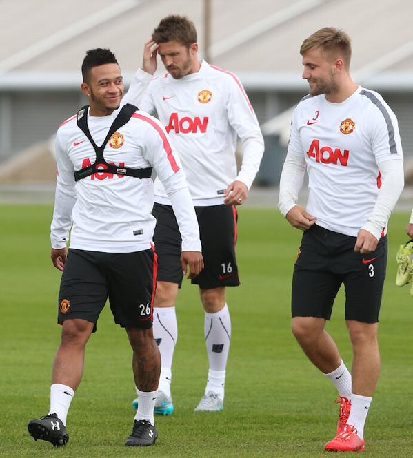 Happy birthday Mr. boy Luke Shaw yang ke-20.   