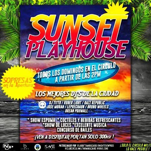 morenasaa__'s tweet photo. #Maracaibo esto es HOY!!! #SUNSETPLAYHOUSE en @Laboitemcbo discoteca JUVENIL a partir de las 2:00pm ¡PREPARATE!🍹🍷🍸 http://t.co/cq2gLnyV1Y