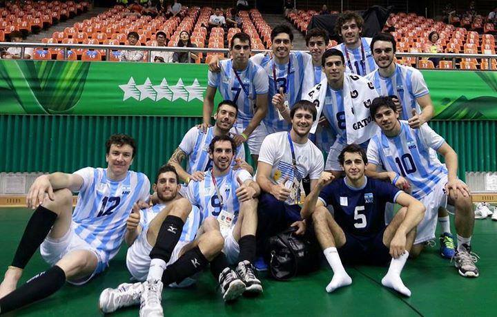 FilardiVoley's tweet photo. #Gwangju2015 Felicitaciones! Argentina le ganó a #ChinaTaipei 3-1 y se llevó la Medalla de Bronce #JJOOUniversitarios http://t.co/dCPC7mznDU