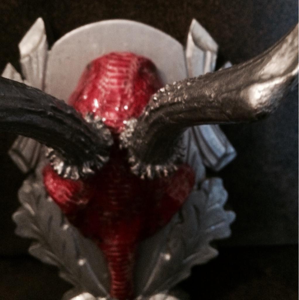 bone_creative's tweet image. Snake skin decorated roe deer.
Upcycled 1960 mount . Corn snake sheded skin , red and silver painted 
£60 free p&amp;amp;p