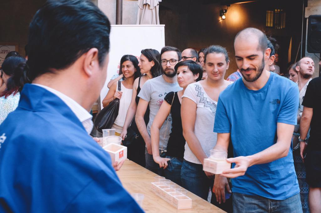 OneMorePeace's tweet photo. Free #sake cocktails tonight a 6 o'clock sharp. Come early. It goes fast. At @unpostoamilano + @CascinaCuccagna http://t.co/wNPOdkrjEr
